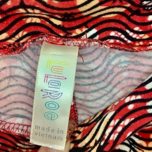 LuLaRoe Leggings OS One Size Tropical Red Orange White Black Waves Spandex - Picture 5 of 10